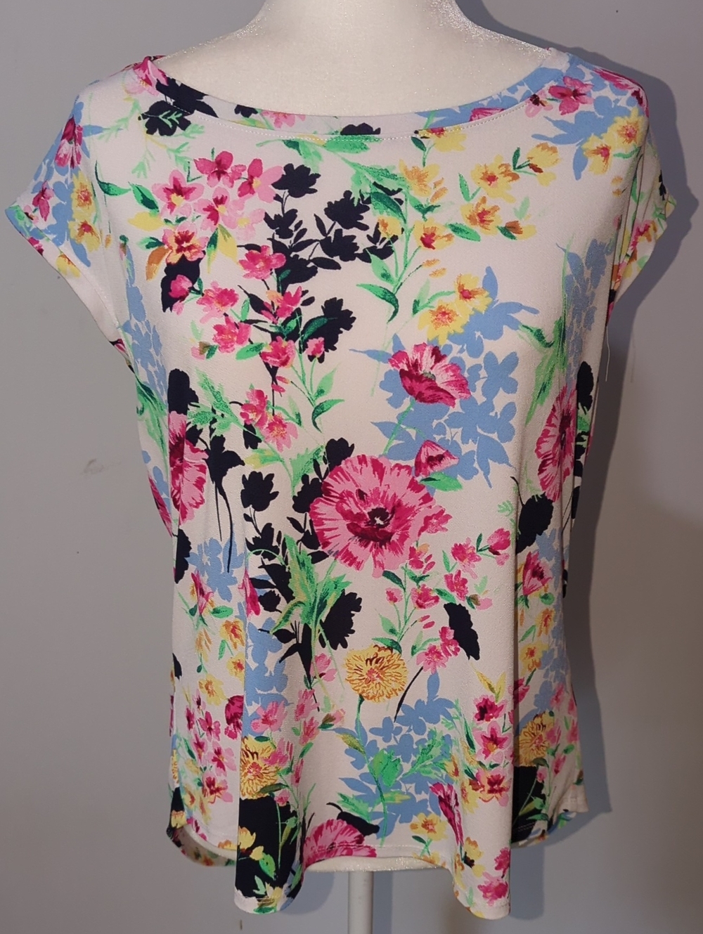 Floral Print Short Sleeve Top - White/Pink/Blue